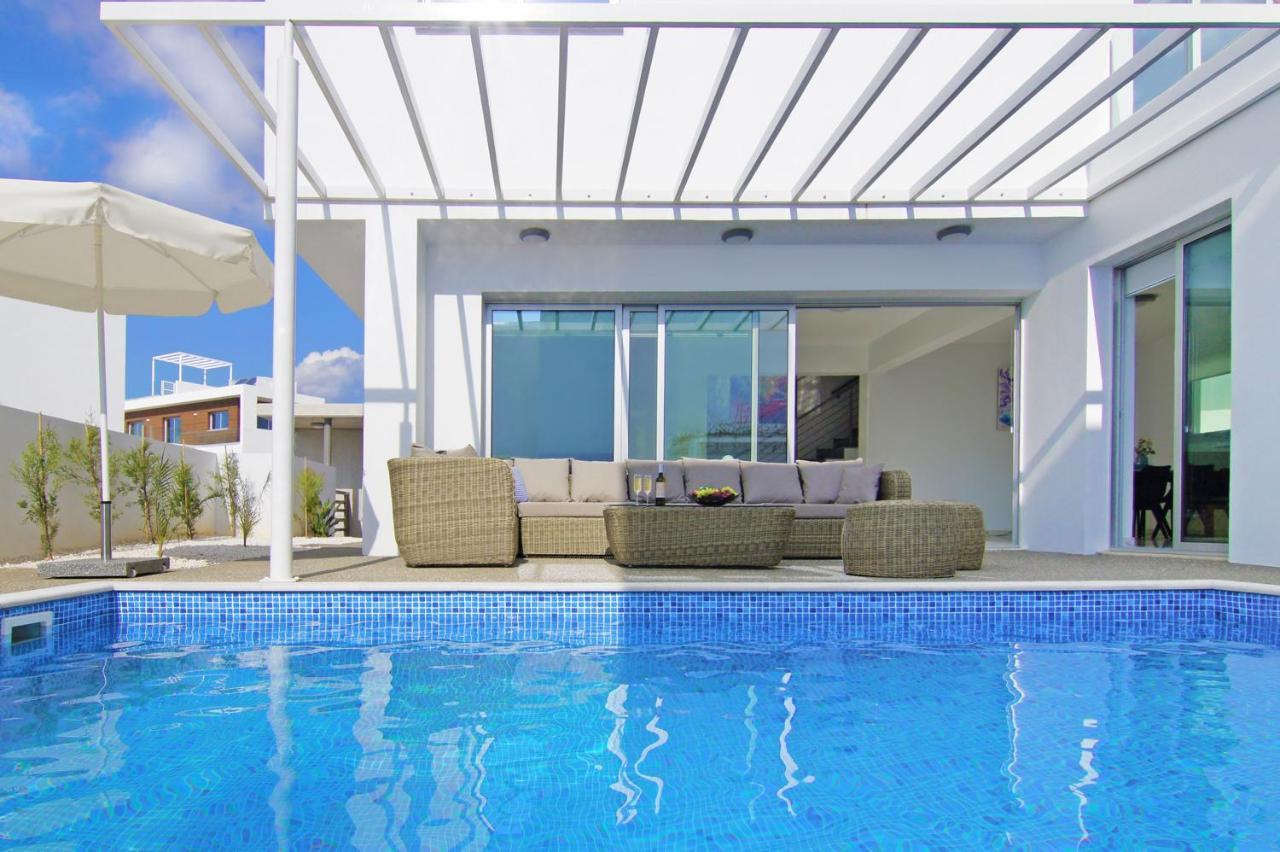 Villa Paradisia Agia Napa Buitenkant foto